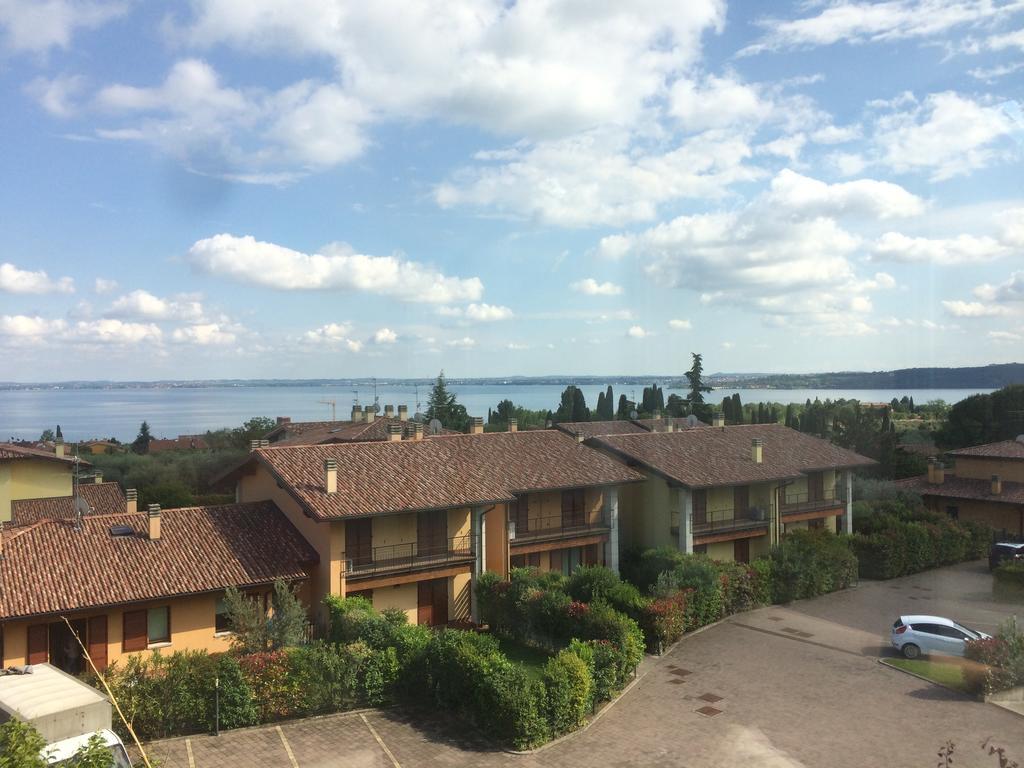 Hotel La Pergola Moniga del Garda Exterior foto