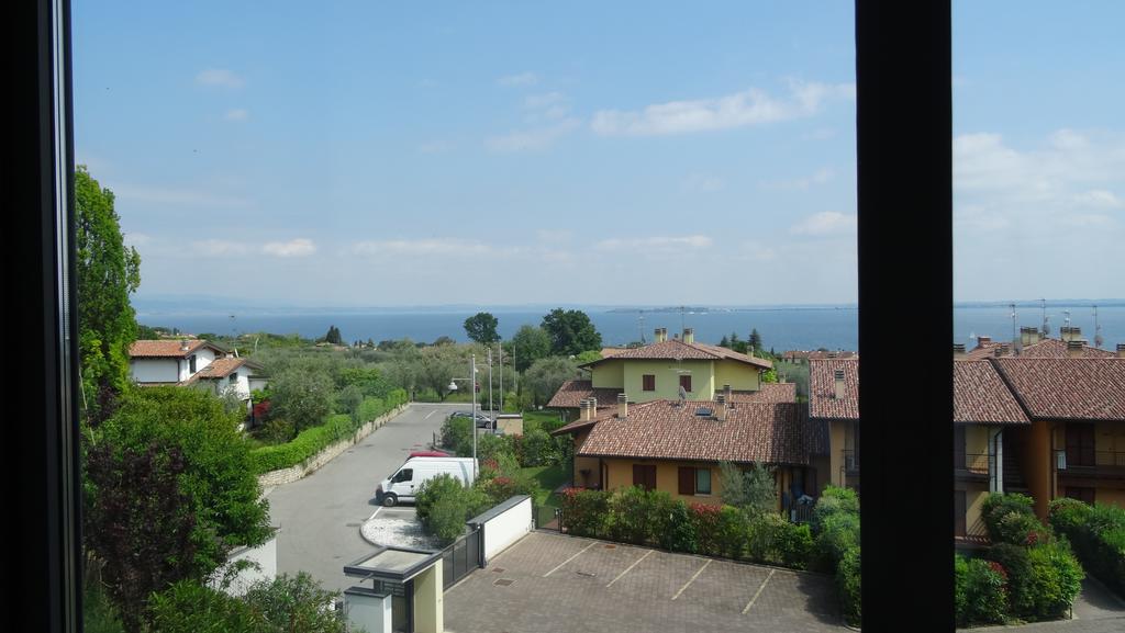 Hotel La Pergola Moniga del Garda Exterior foto