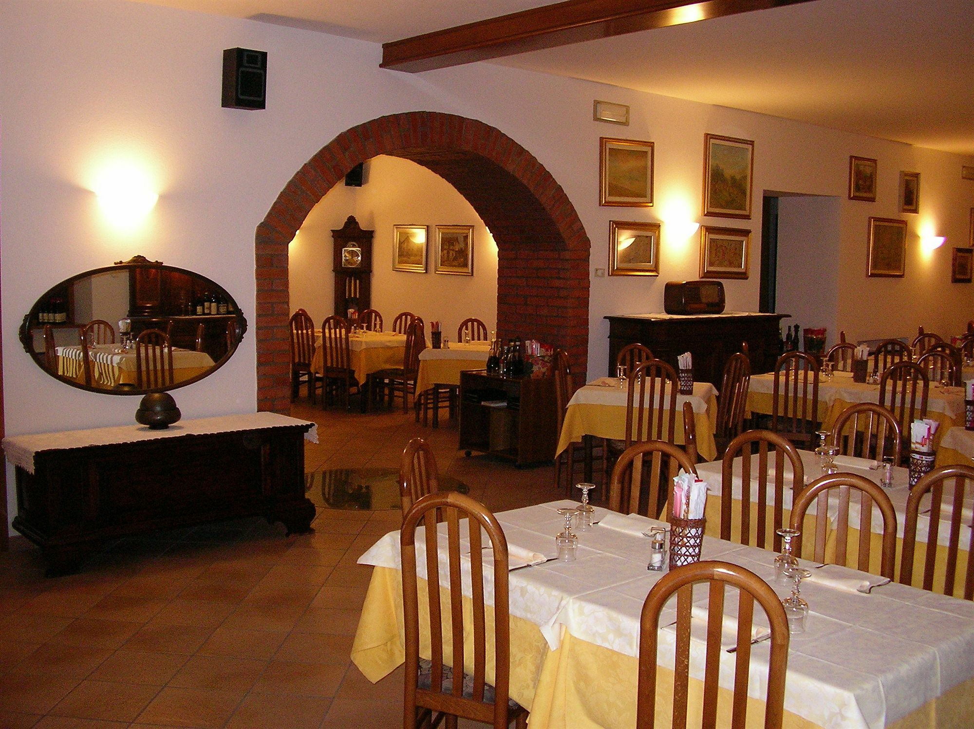 Hotel La Pergola Moniga del Garda Exterior foto